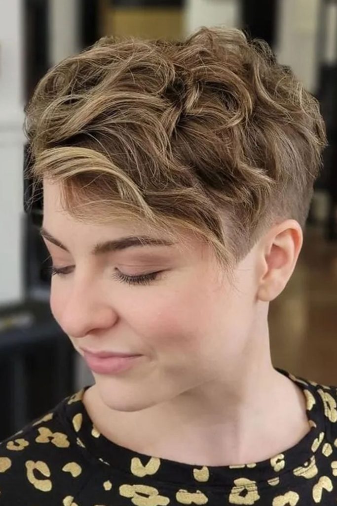 Short Hairstyles for Plus-Size Women